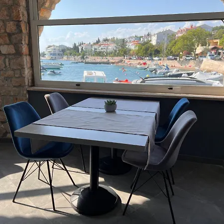 Отель Millenium Deluxe