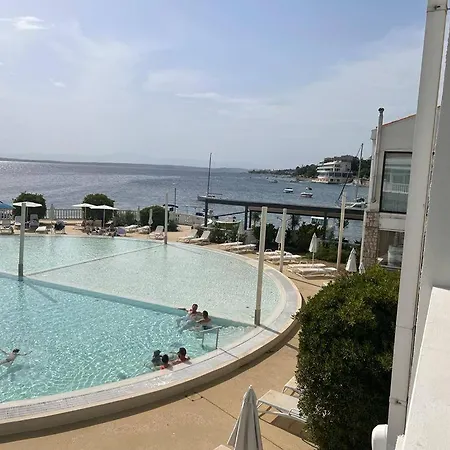 Millenium Deluxe Hotel