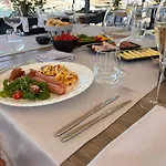 Millenium Deluxe Hotel 4*