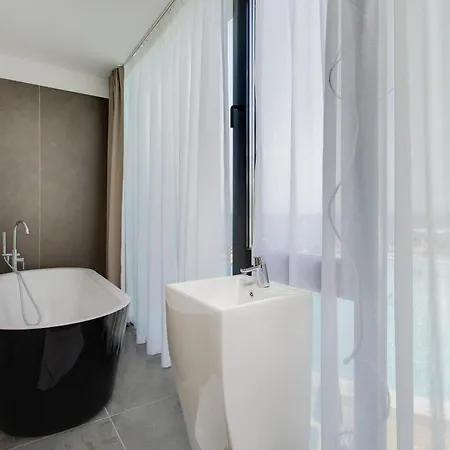 Hotel Millenium Deluxe Selce