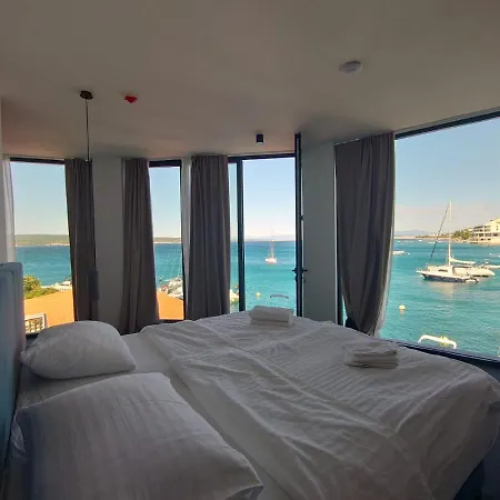 Hotel Millenium Deluxe 4*