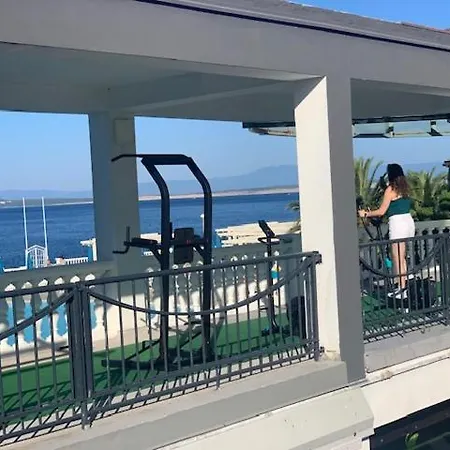 Millenium Deluxe Hotel 4*