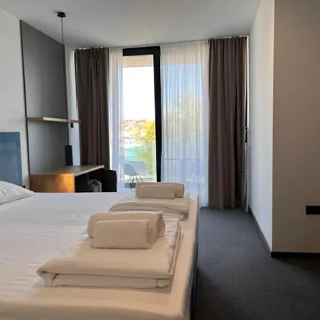 Millenium Deluxe Selce