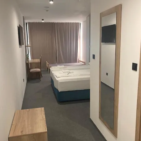 Hotel Millenium Deluxe 4*