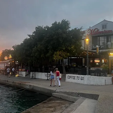 Millenium Deluxe Hotel