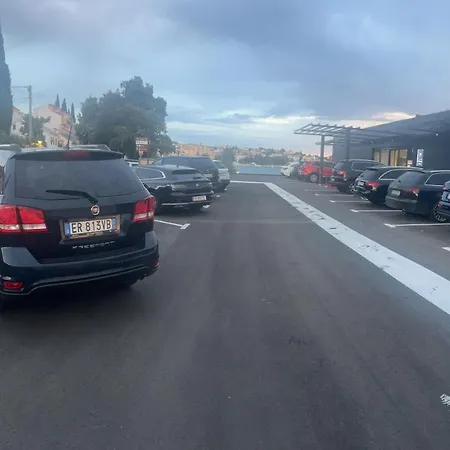 Millenium Deluxe Hotel 4*