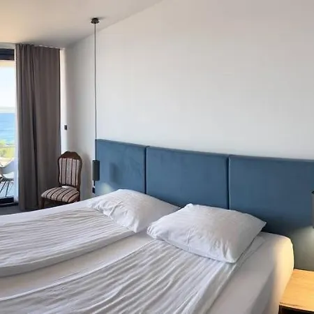 Hotel Millenium Deluxe 4*