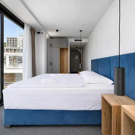 Hotel Millenium Deluxe 4*