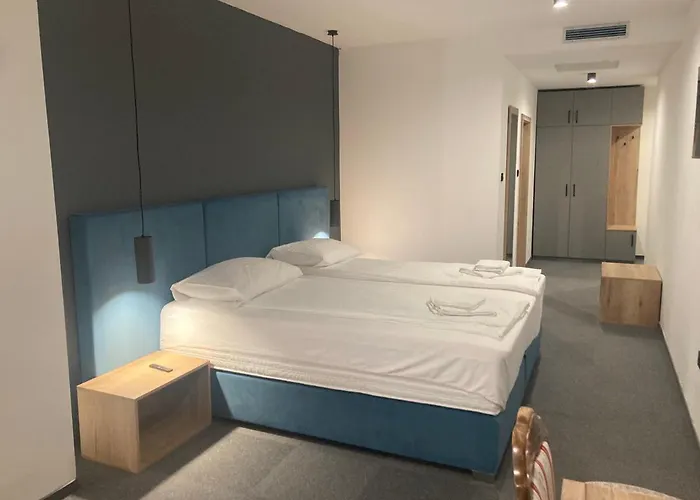 Hotel Millenium Deluxe Selce